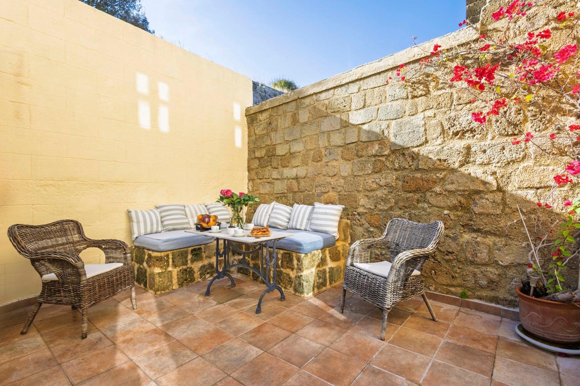 Maison Roxanne & Maisonette In Medieval City By Rhodes4Vacation Rhodes City Екстер'єр фото
